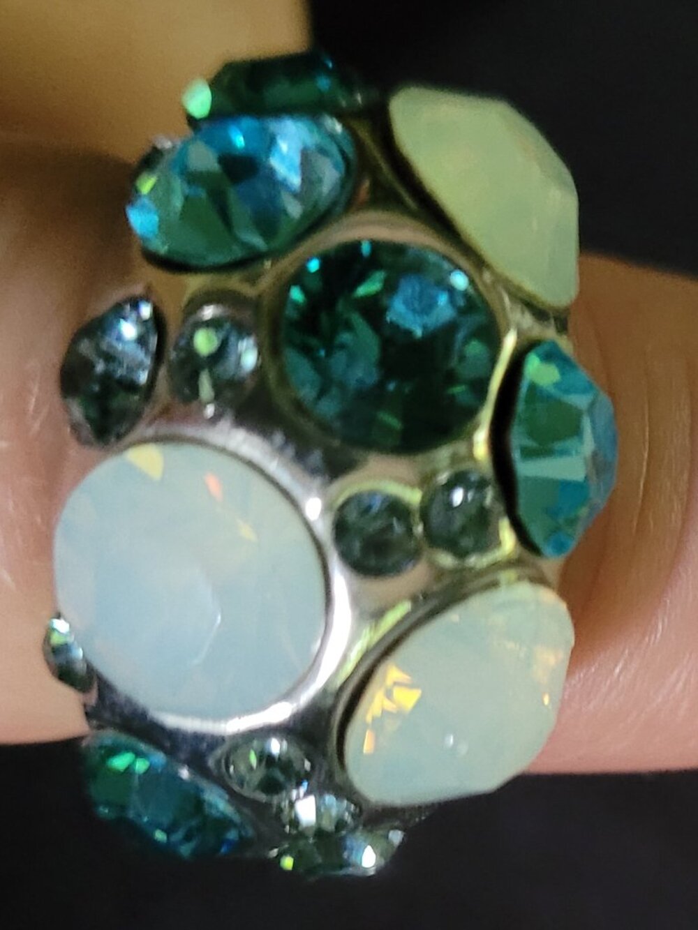 Ring with blue & white stones